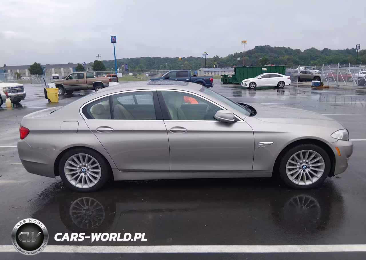 2011 BMW 535I xDrive VIN:WBAFU7C58BC439962 - 13