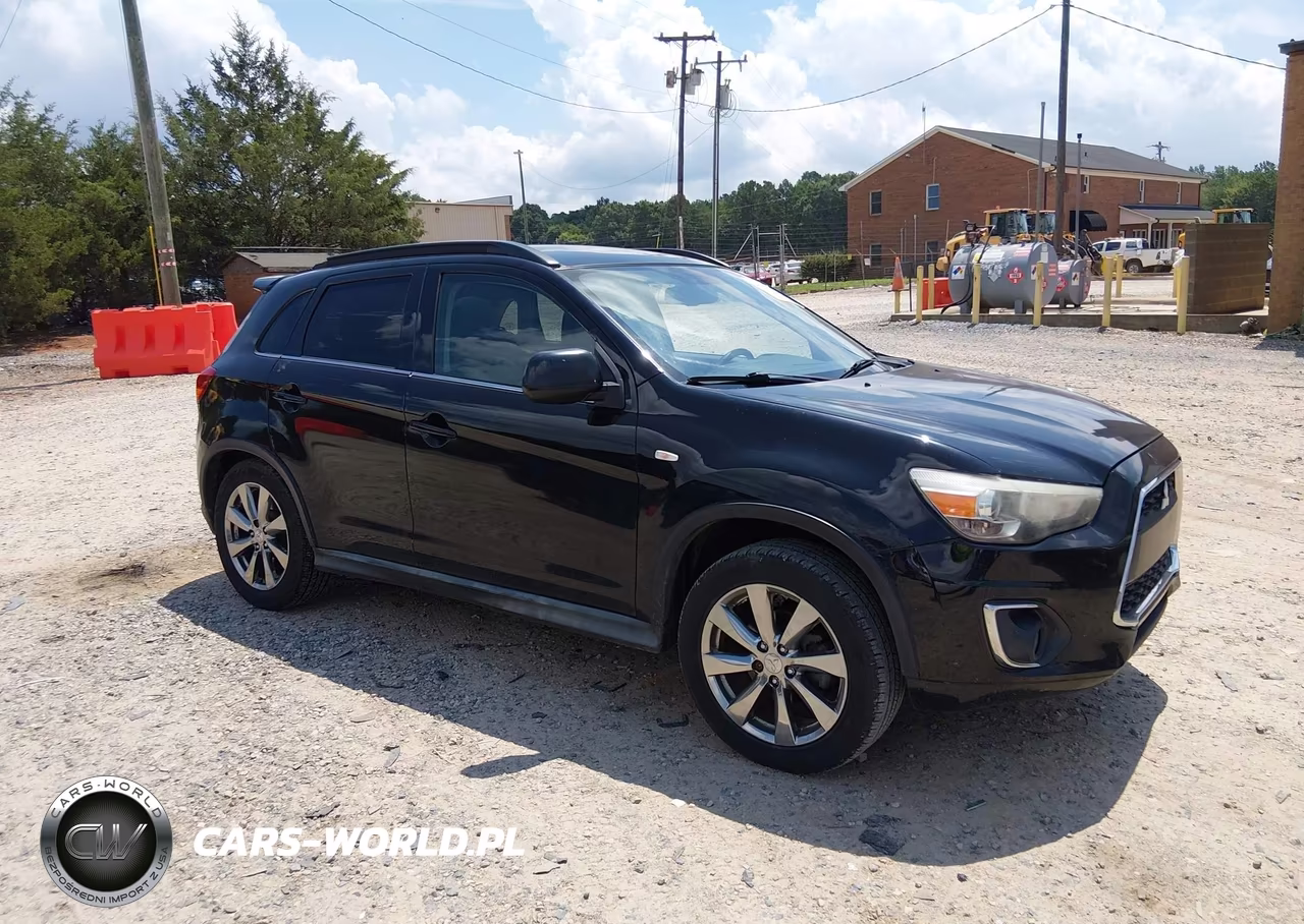 2013 Mitsubishi Outlander Sport Le