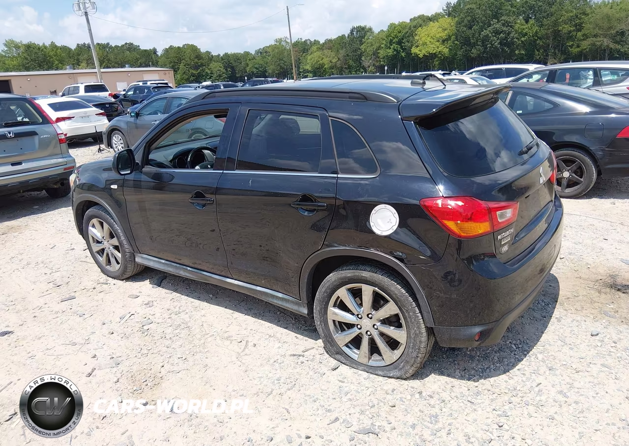2013 Mitsubishi Outlander Sport Le VIN:4A4AR5AU1DE016640 - 3