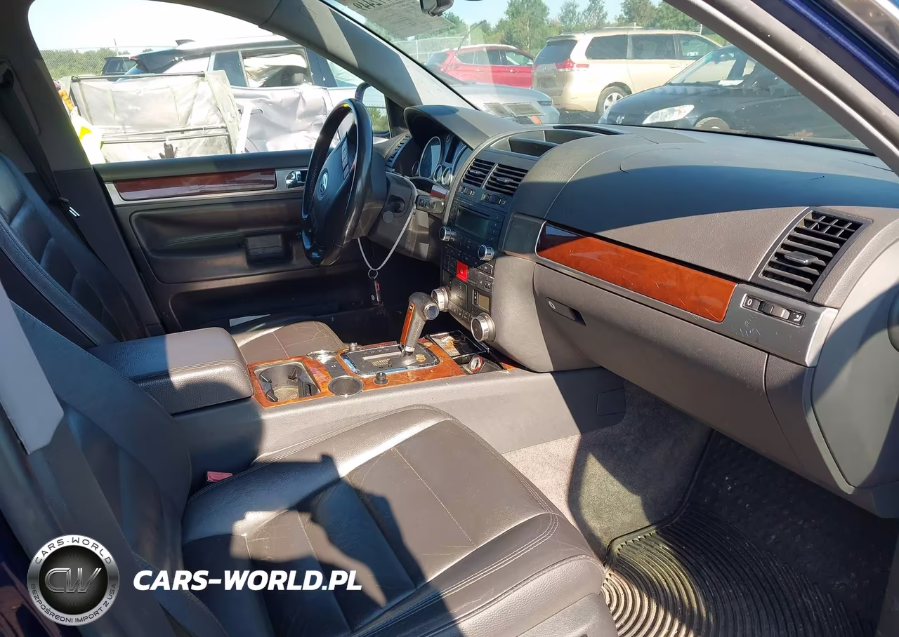 2004 Volkswagen Touareg V8 VIN:WVGCM67L64D013611 - 5