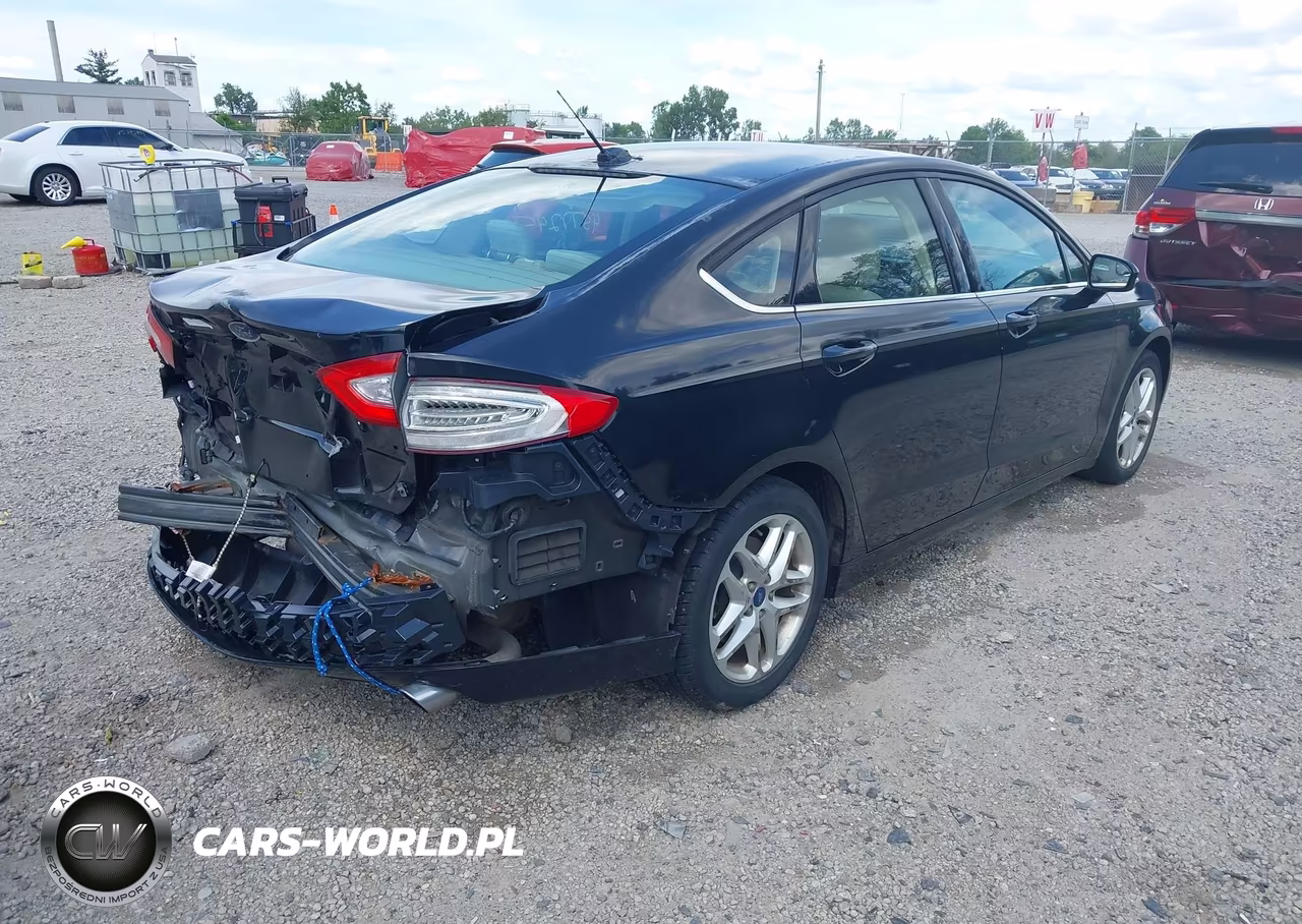 2014 Ford Fusion Se VIN:1FA6P0HD9E5369632 - 4