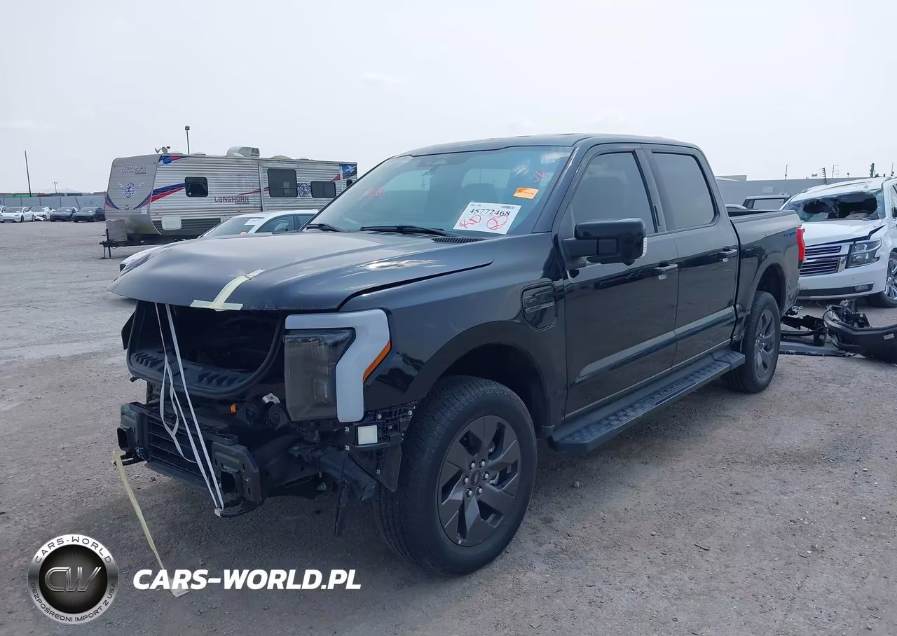 2023 Ford F-150 Lightning Lariat VIN:1FTVW1EL9PWG20219 - 2