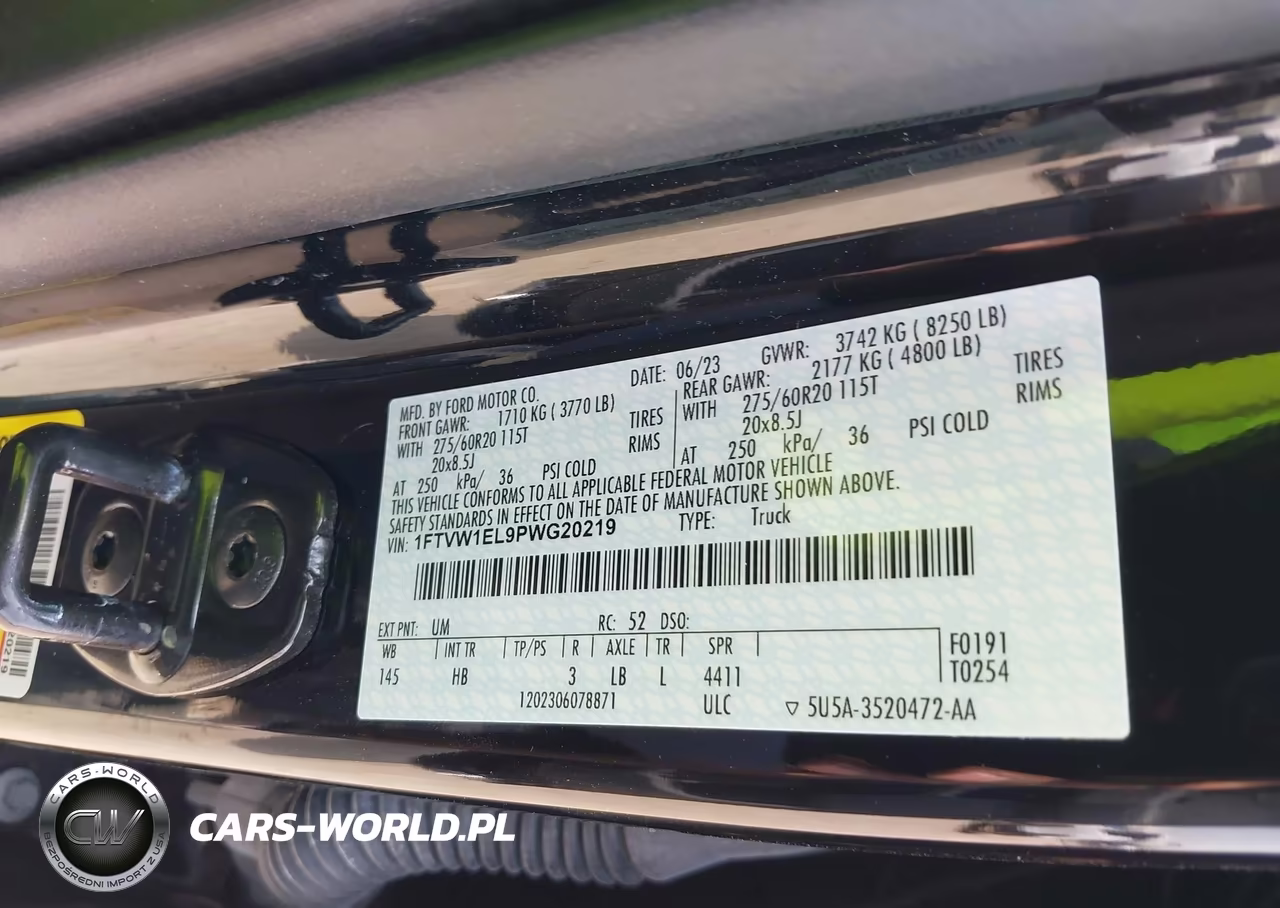 2023 Ford F-150 Lightning Lariat VIN:1FTVW1EL9PWG20219 - 9
