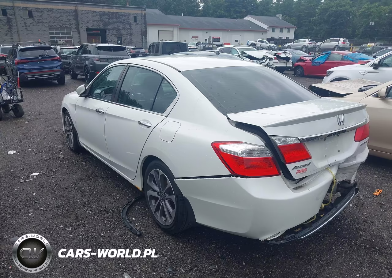 2015 Honda Accord Sport VIN:1HGCR2F53FA151162 - 3
