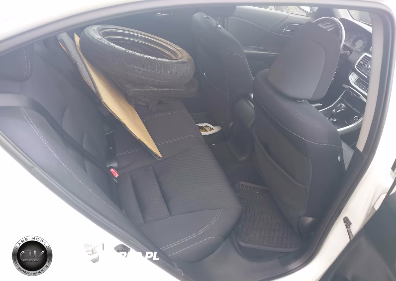 2015 Honda Accord Sport VIN:1HGCR2F53FA151162 - 8