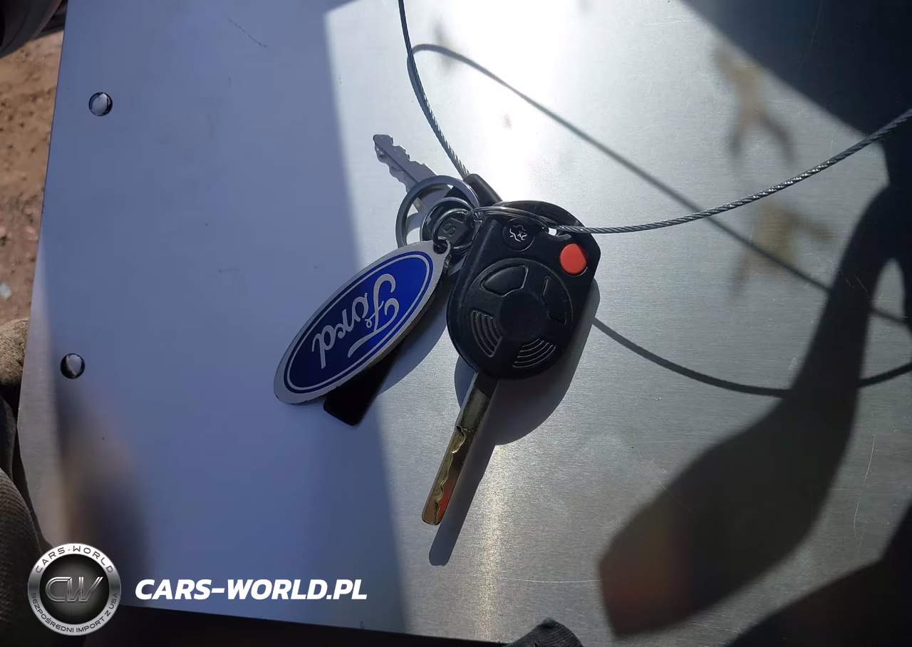 2017 Ford Focus Se VIN:1FADP3K29HL246610 - 11