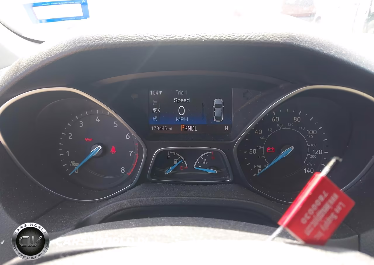 2017 Ford Focus Se VIN:1FADP3K29HL246610 - 7