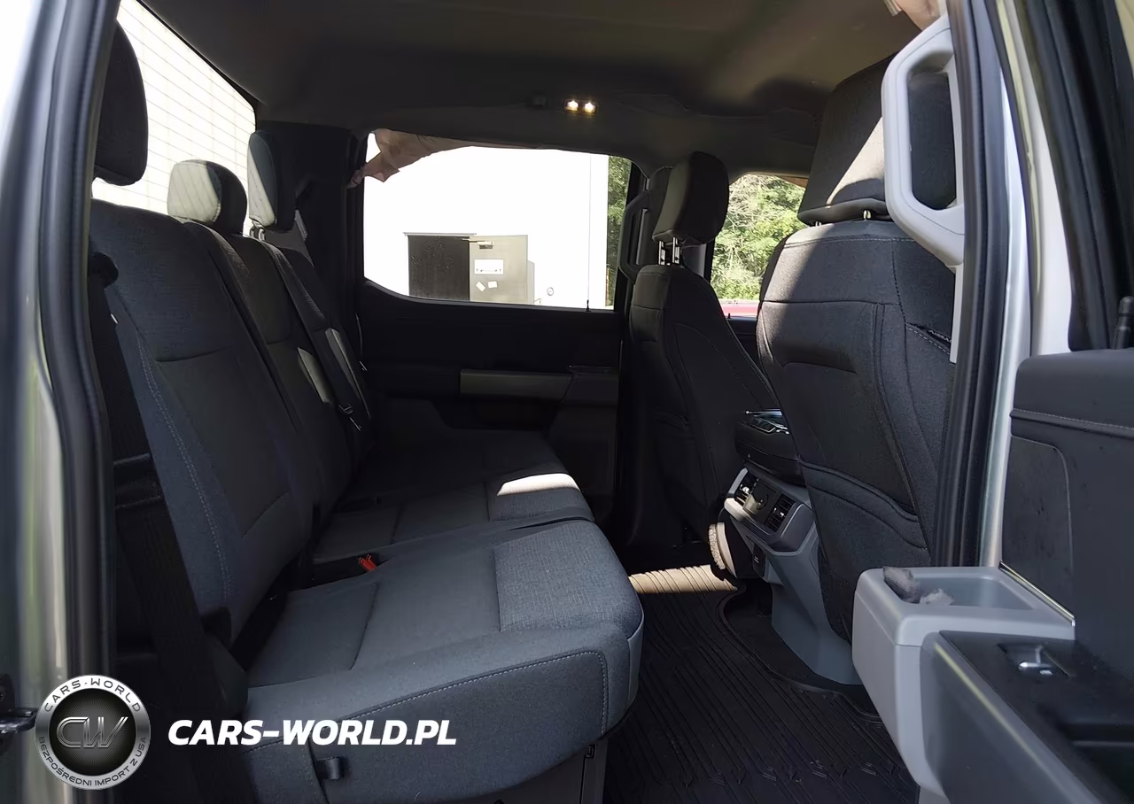 2025 Ford F-150 Xlt VIN:1FTEW3LP0SKF19670 - 8