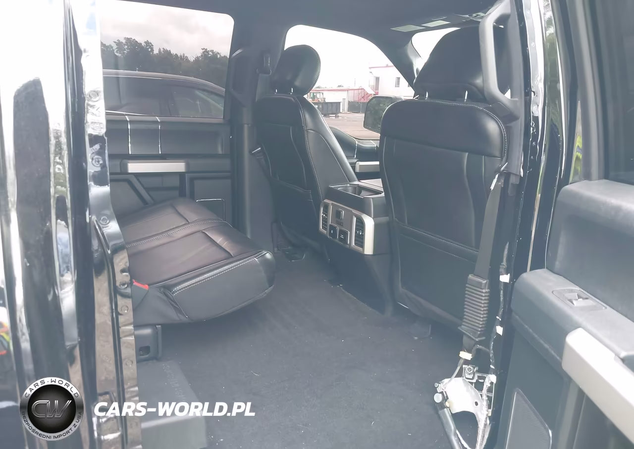 2018 Ford F-150 Lariat VIN:1FTFW1E1XJFE70342 - 8