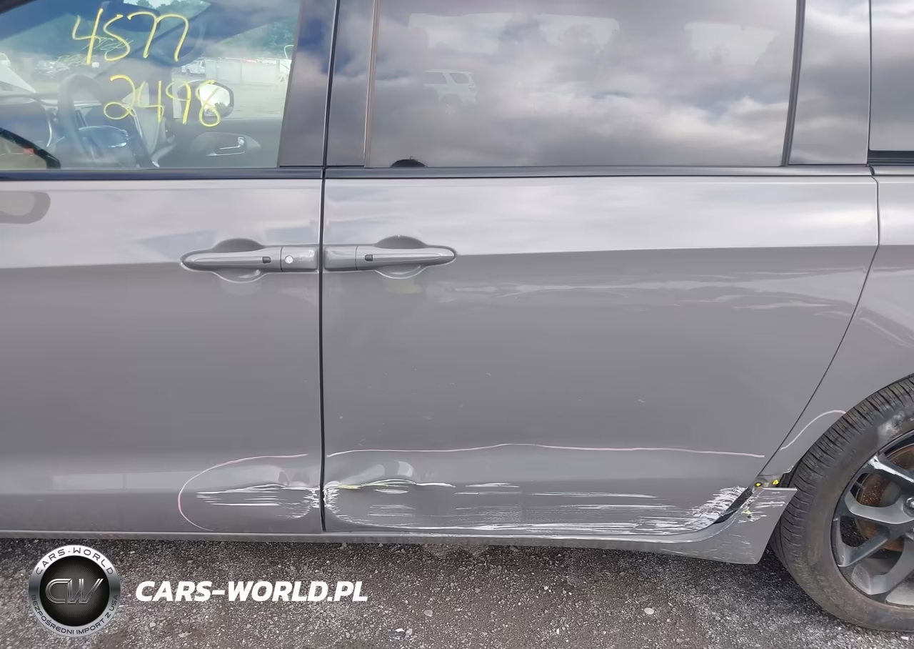 2025 Chrysler Pacifica Limited VIN:2C4RC1GG2SR566144 - 17