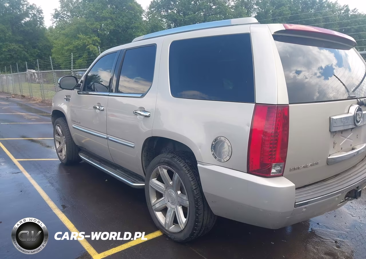 2007 Cadillac Escalade VIN:1GYFK63827R144111 - 3