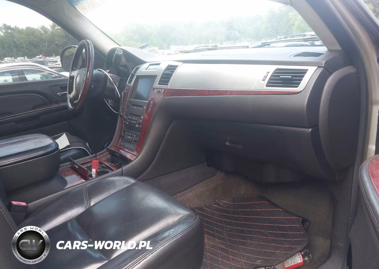 2007 Cadillac Escalade VIN:1GYFK63827R144111 - 5