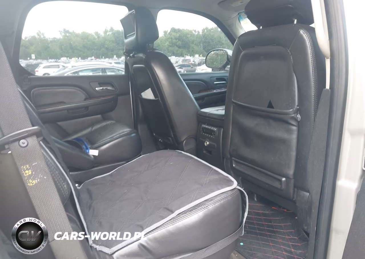 2007 Cadillac Escalade VIN:1GYFK63827R144111 - 8