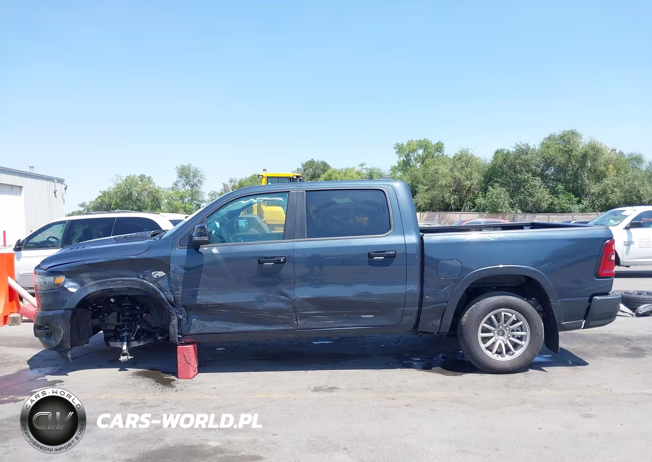 2026 Ram 1500 Laramie 4X4 5'7 Box VIN:1C6SRFJT4TN283544 - 15