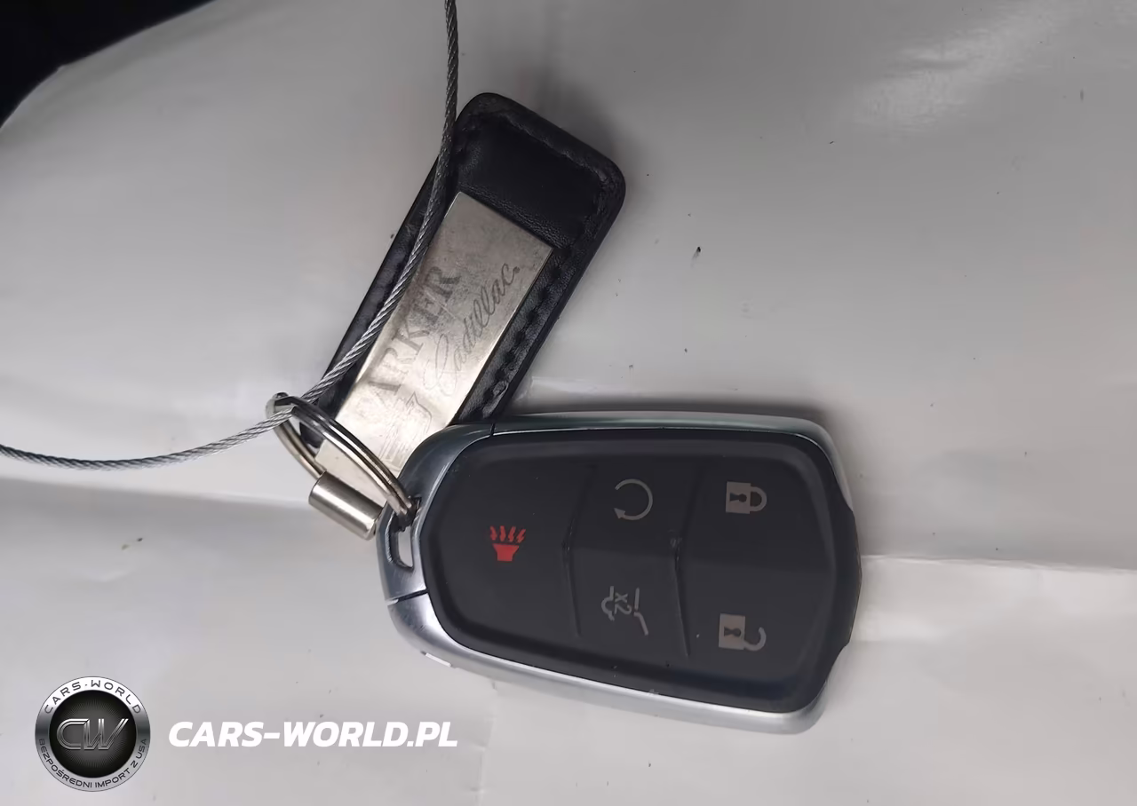 2019 Cadillac Xt4 Sport VIN:1GYFZER48KF203702 - 11