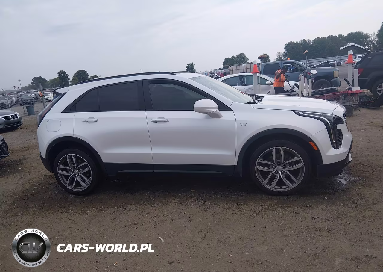 2019 Cadillac Xt4 Sport VIN:1GYFZER48KF203702 - 13