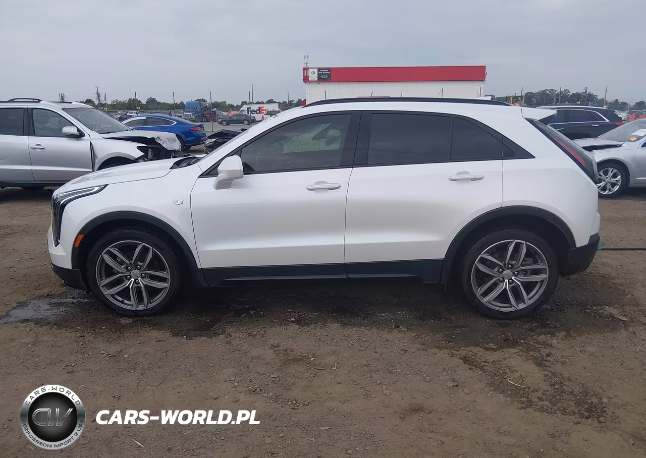 2019 Cadillac Xt4 Sport VIN:1GYFZER48KF203702 - 14