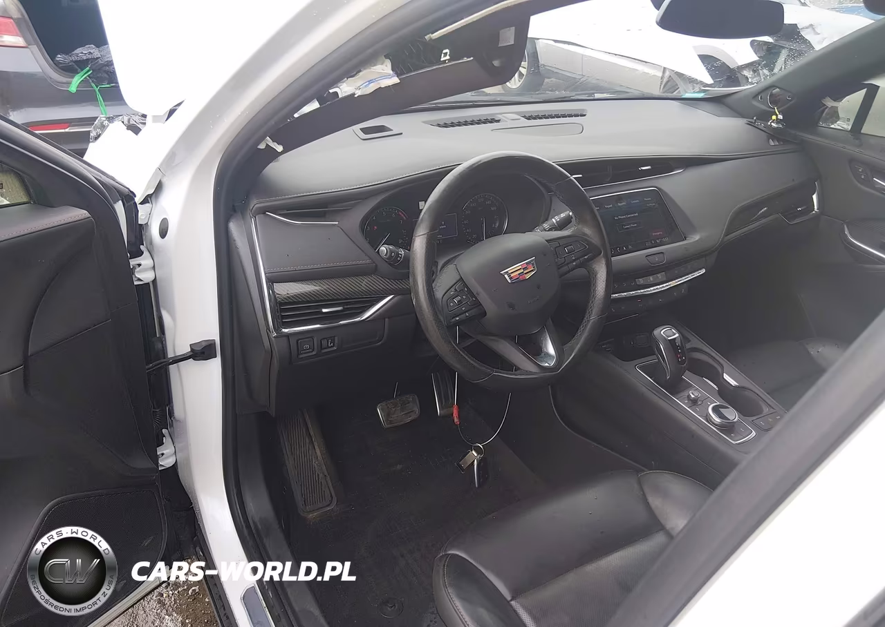 2019 Cadillac Xt4 Sport VIN:1GYFZER48KF203702 - 17