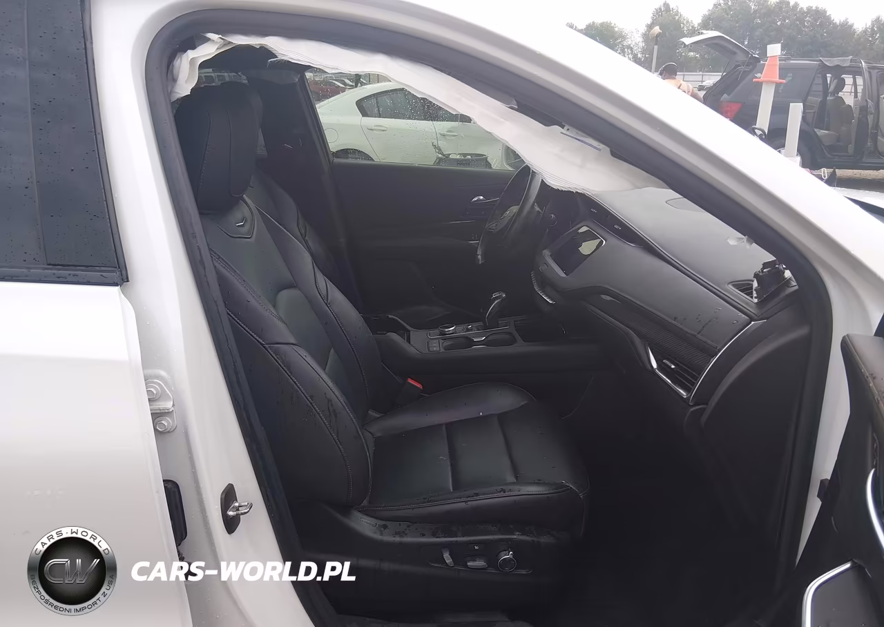 2019 Cadillac Xt4 Sport VIN:1GYFZER48KF203702 - 5