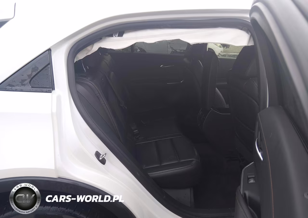 2019 Cadillac Xt4 Sport VIN:1GYFZER48KF203702 - 8