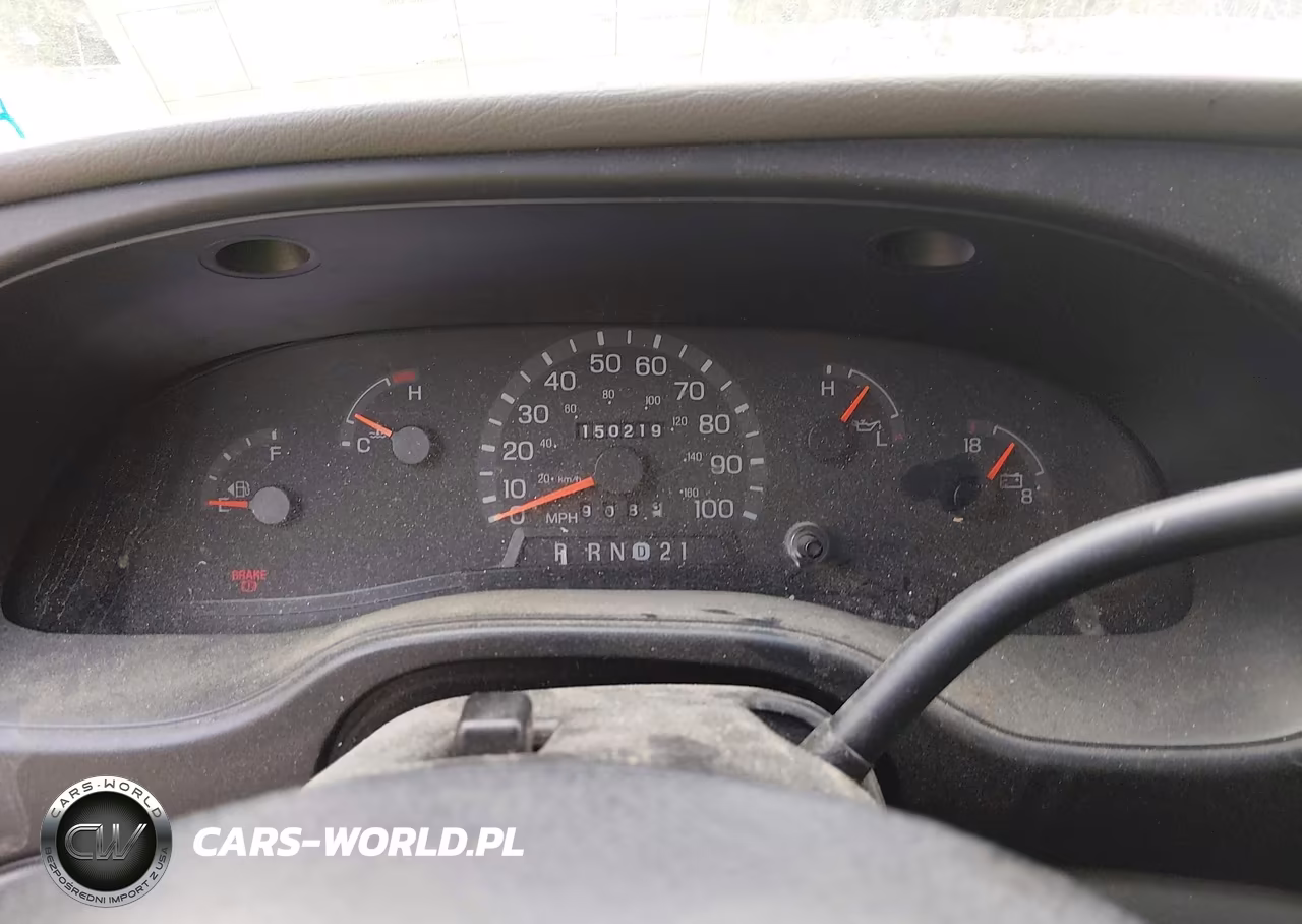 2000 Ford E-350 Super Duty Xl-Xlt VIN:1FBSS31L3YHA25649 - 7