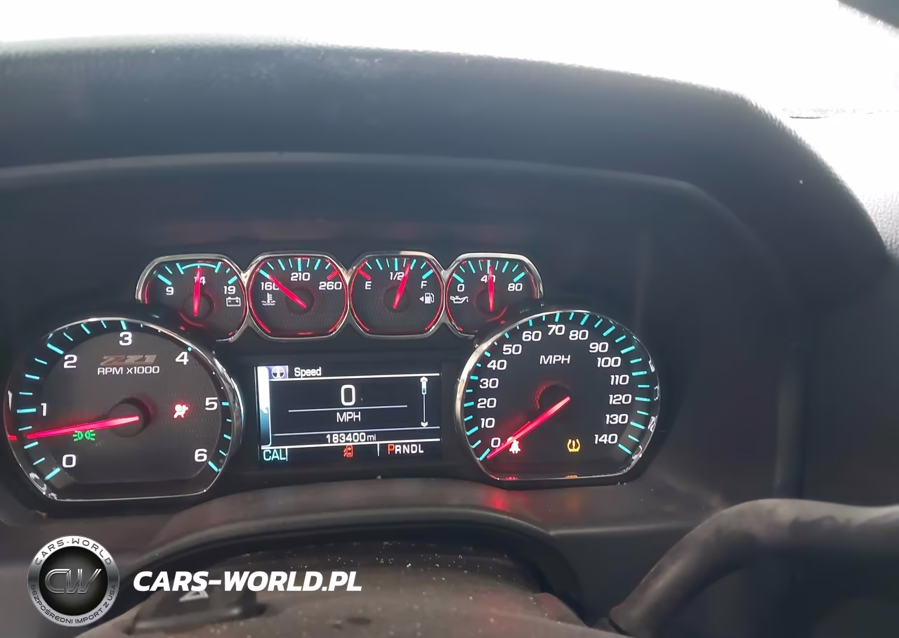 2018 Chevrolet Silverado 1500 2Lt VIN:1GCVKREC7JZ278723 - 7