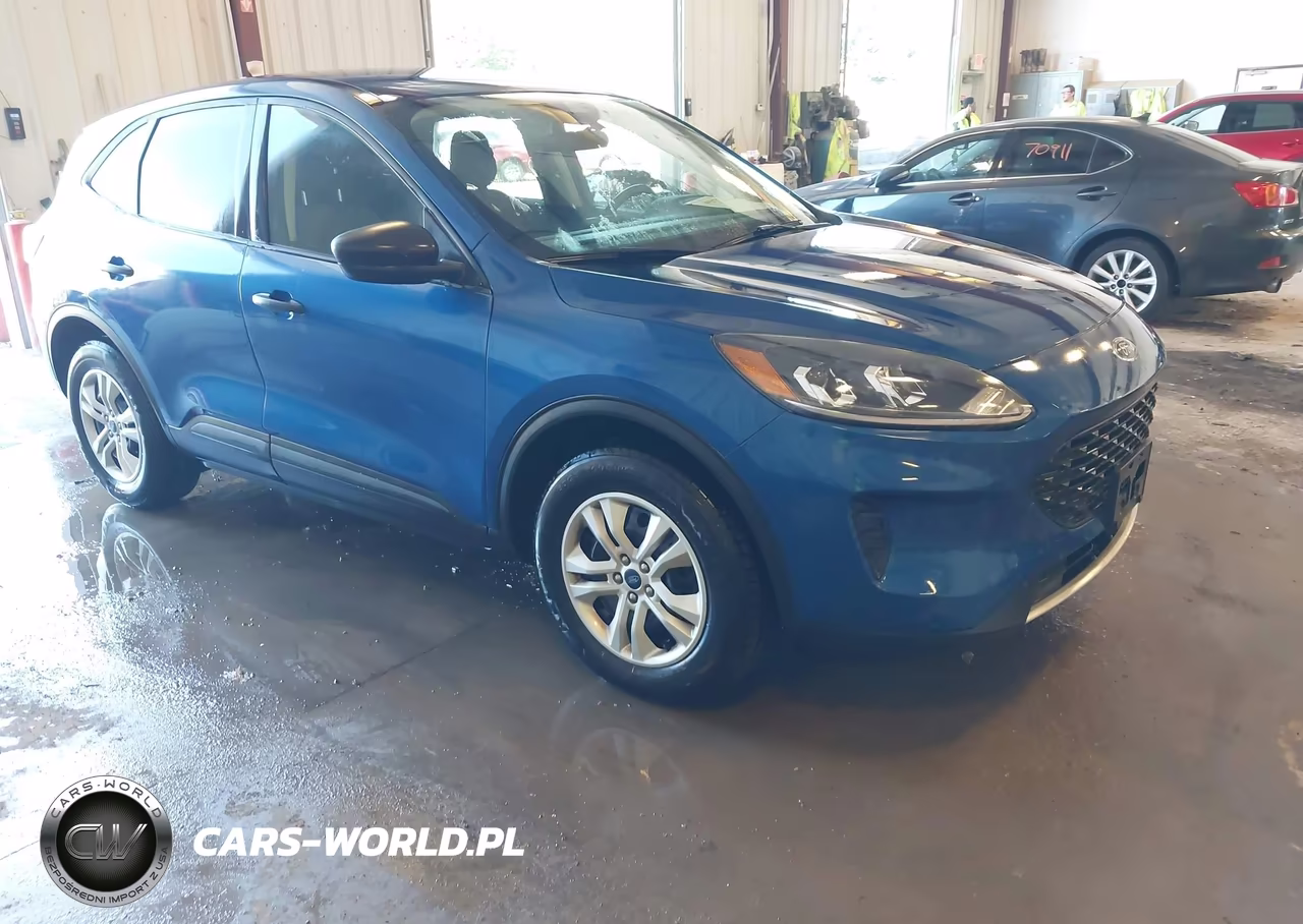 2022 Ford Escape S – zdjęcie 1 z 17