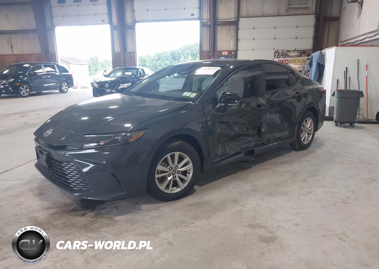 2025 Toyota Camry Le VIN:4T1DBADK0SU523801 - 2