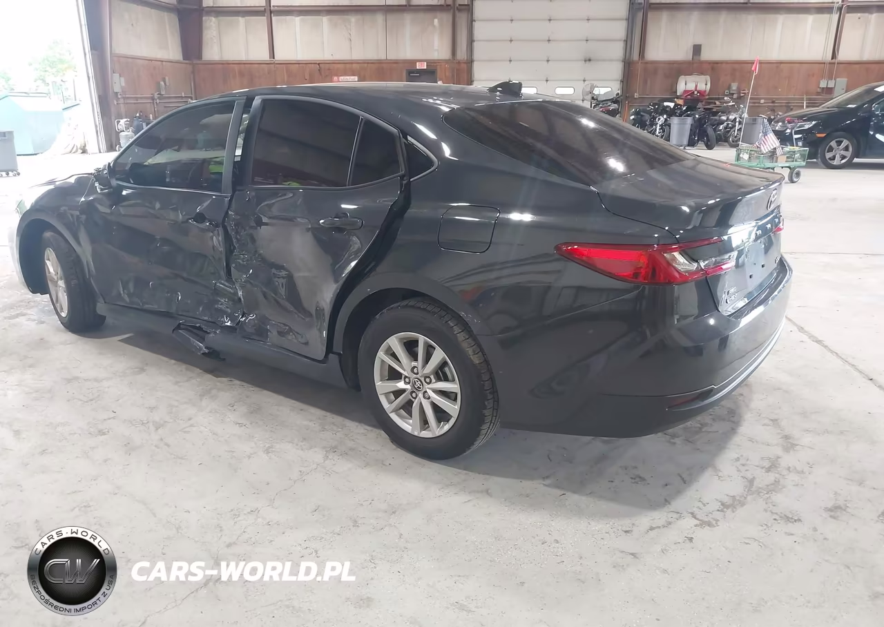 2025 Toyota Camry Le VIN:4T1DBADK0SU523801 - 3