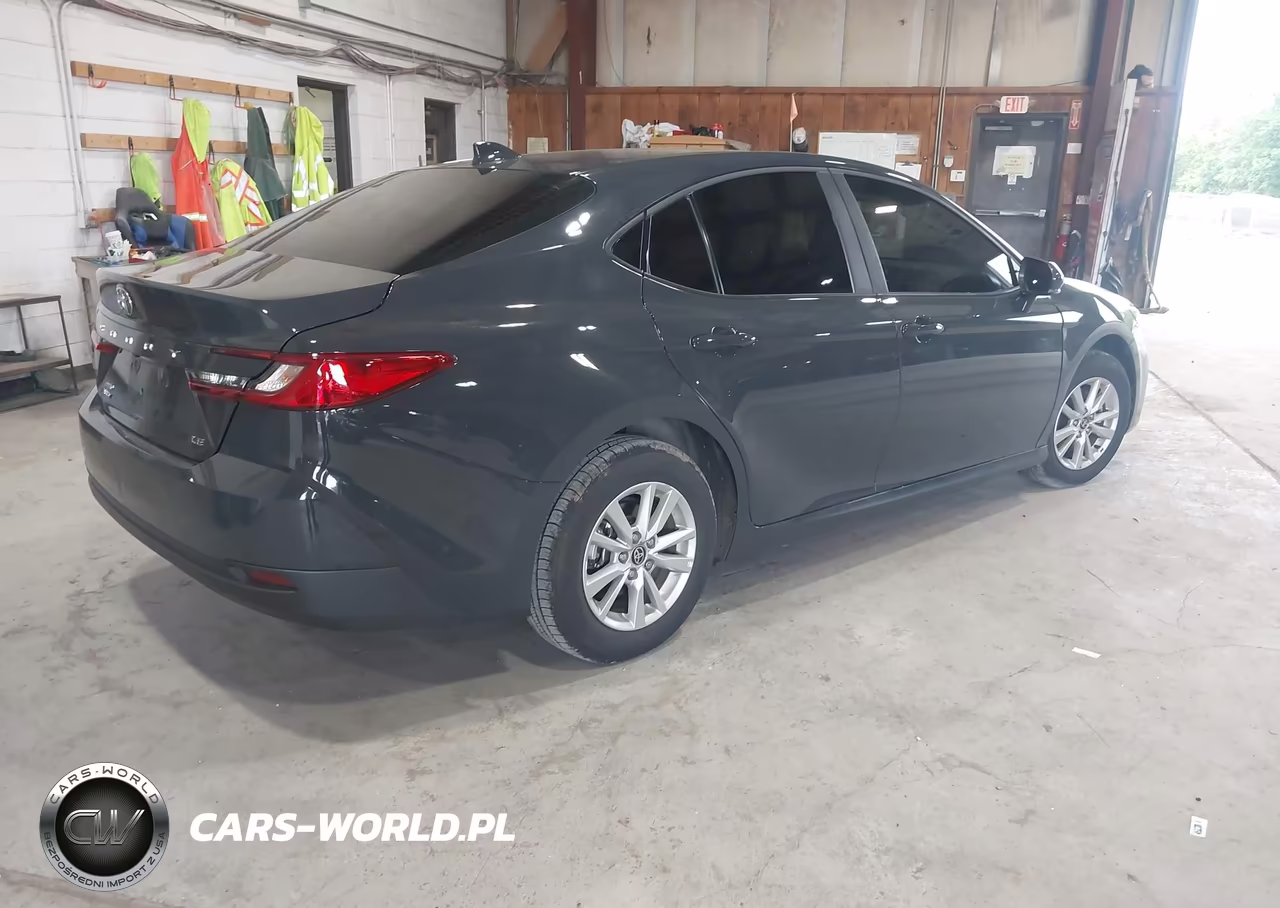 2025 Toyota Camry Le VIN:4T1DBADK0SU523801 - 4