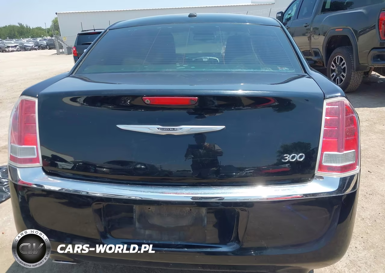 2012 Chrysler 300 Limited VIN:2C3CCACG7CH154986 - 16