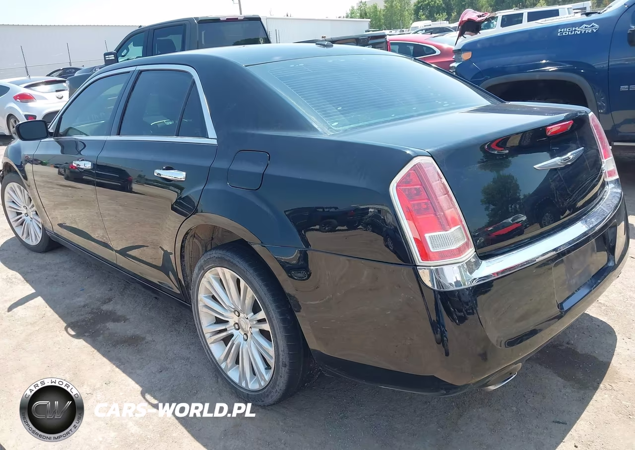 2012 Chrysler 300 Limited VIN:2C3CCACG7CH154986 - 3