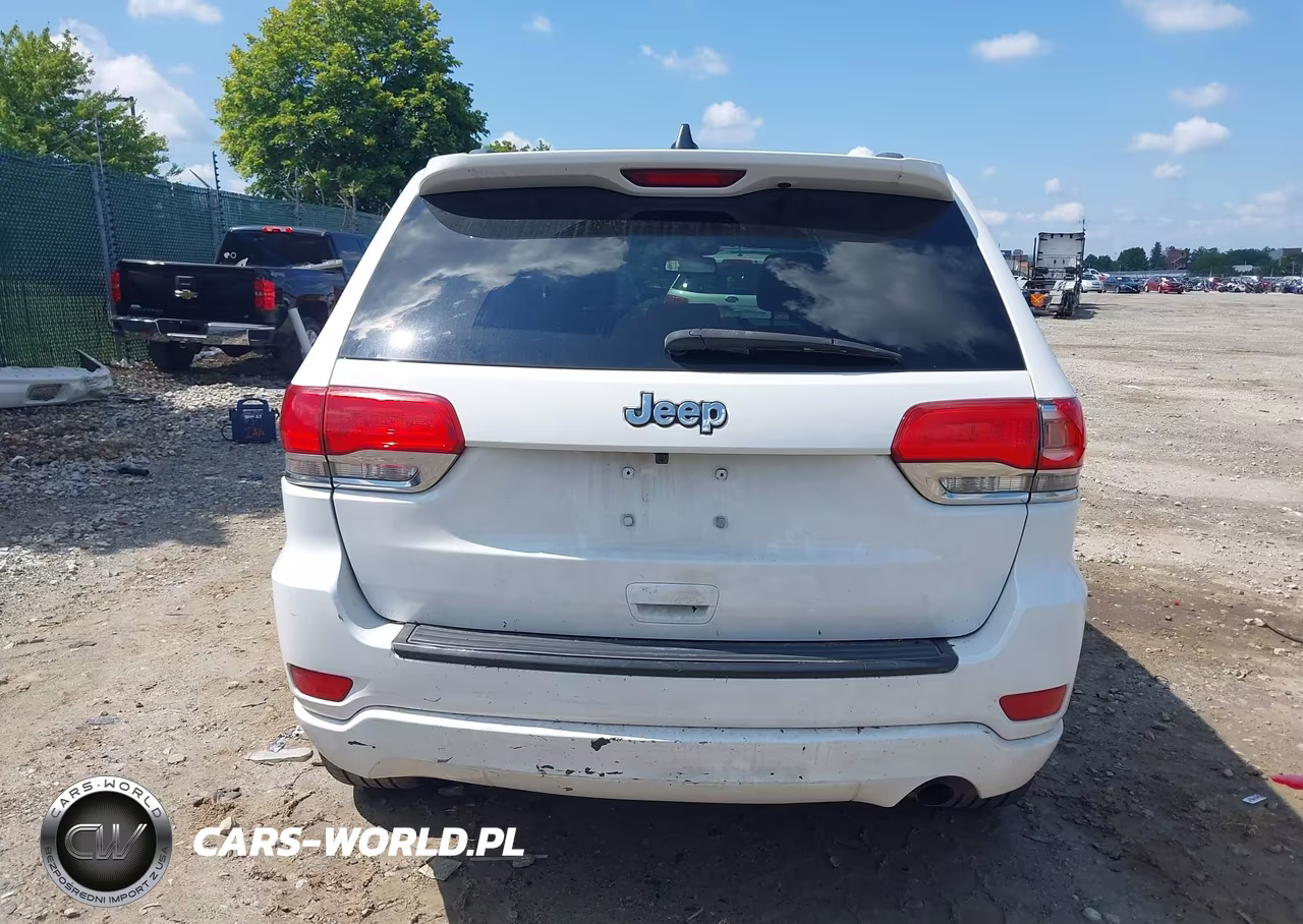2014 Jeep Grand Cherokee Laredo VIN:1C4RJFAG8EC110092 - 16
