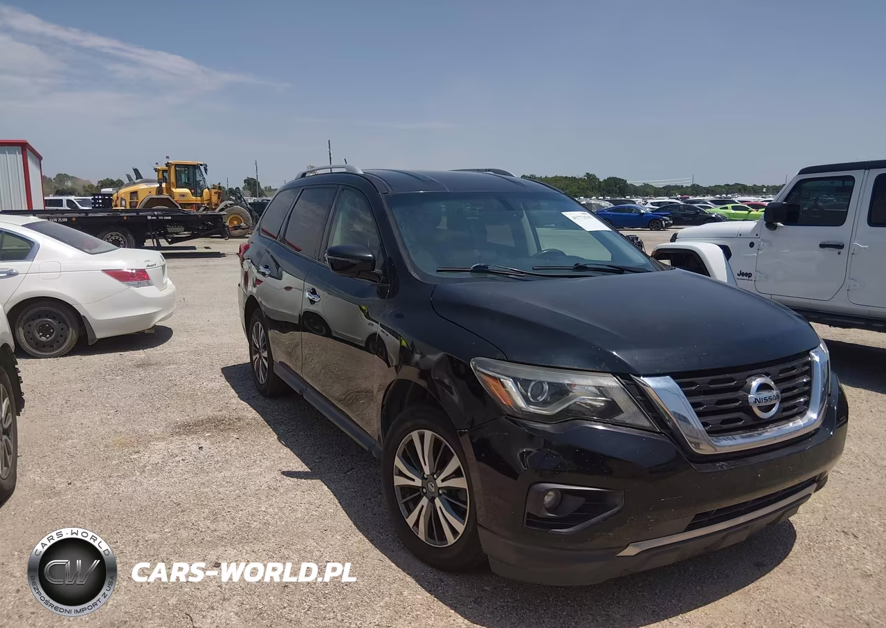 2017 Nissan Pathfinder Platinum-S-Sl-Sv