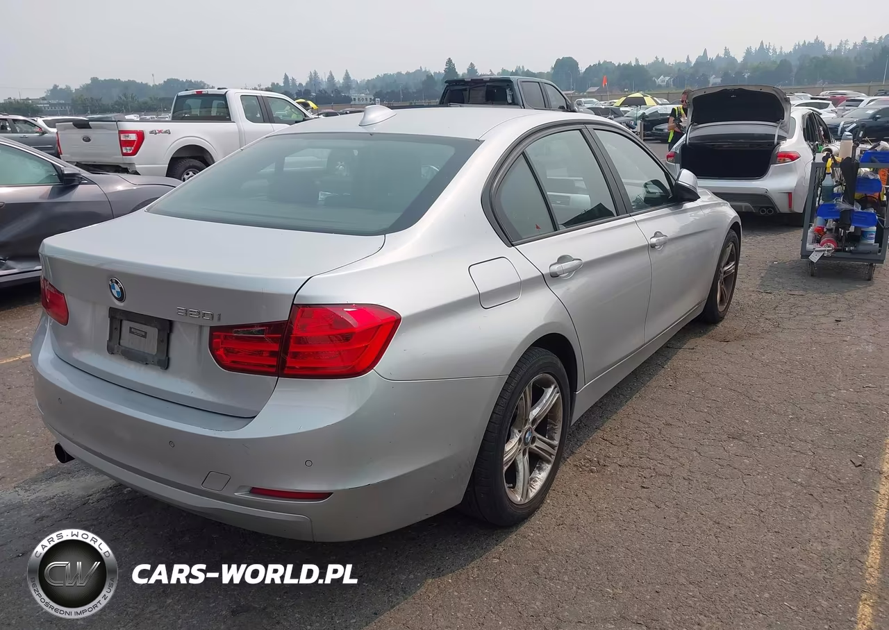 2013 BMW 320I VIN:WBA3B1C58DK130085 - 4
