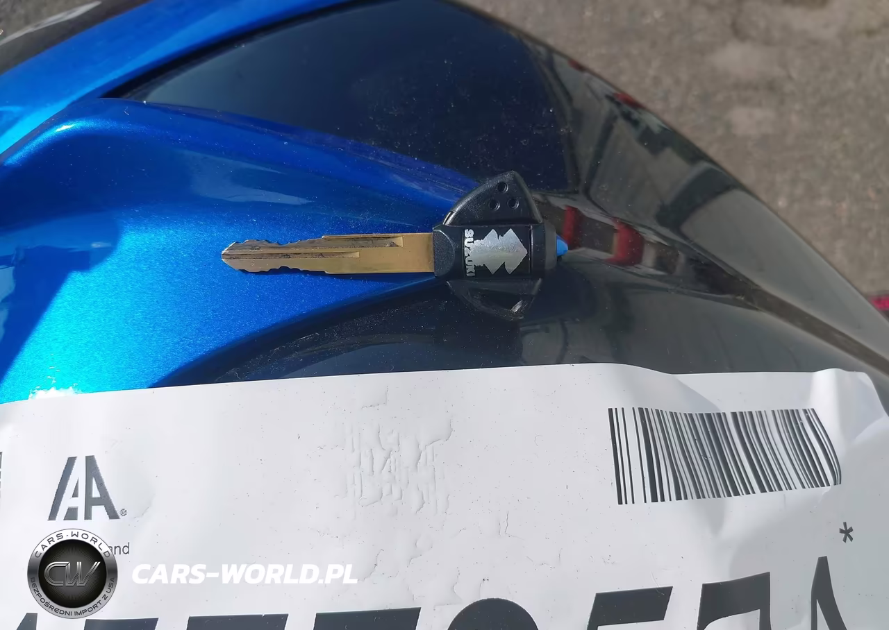 2018 Suzuki Gsx-S750 M-Z VIN:JS1C533B1J2101044 - 11