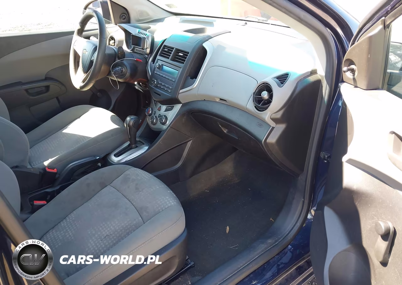 2015 Chevrolet Sonic Ls Auto VIN:1G1JA5SG6F4176702 - 5