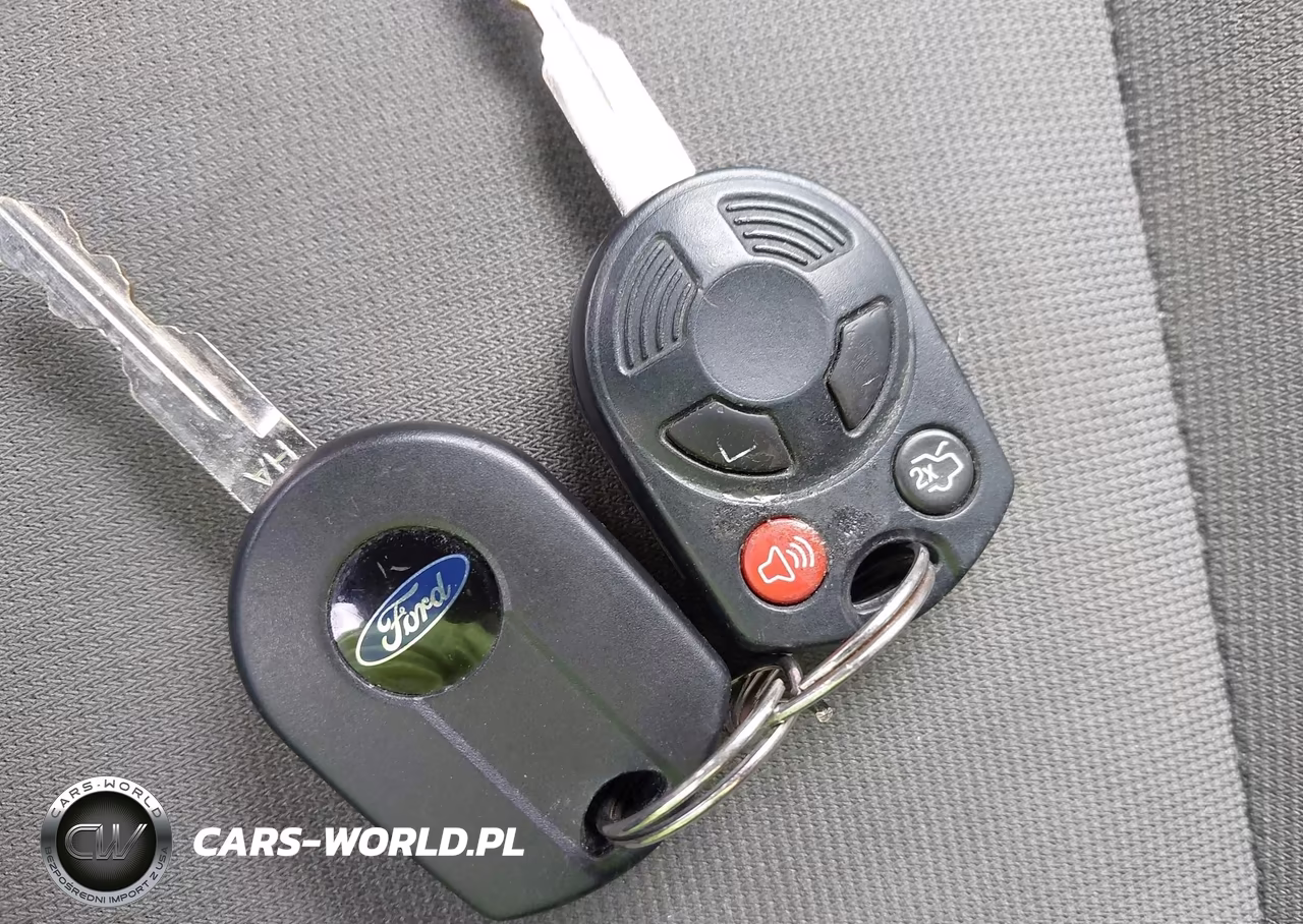 2012 Ford Escape Xls VIN:1FMCU0C78CKA32029 - 11