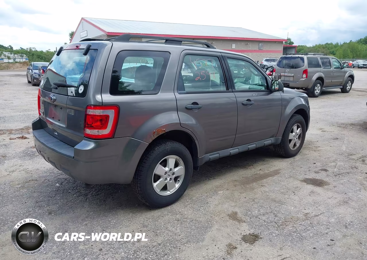 2012 Ford Escape Xls VIN:1FMCU0C78CKA32029 - 4