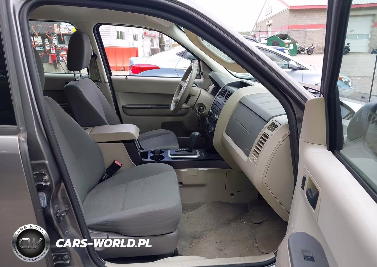 2012 Ford Escape Xls VIN:1FMCU0C78CKA32029 - 5