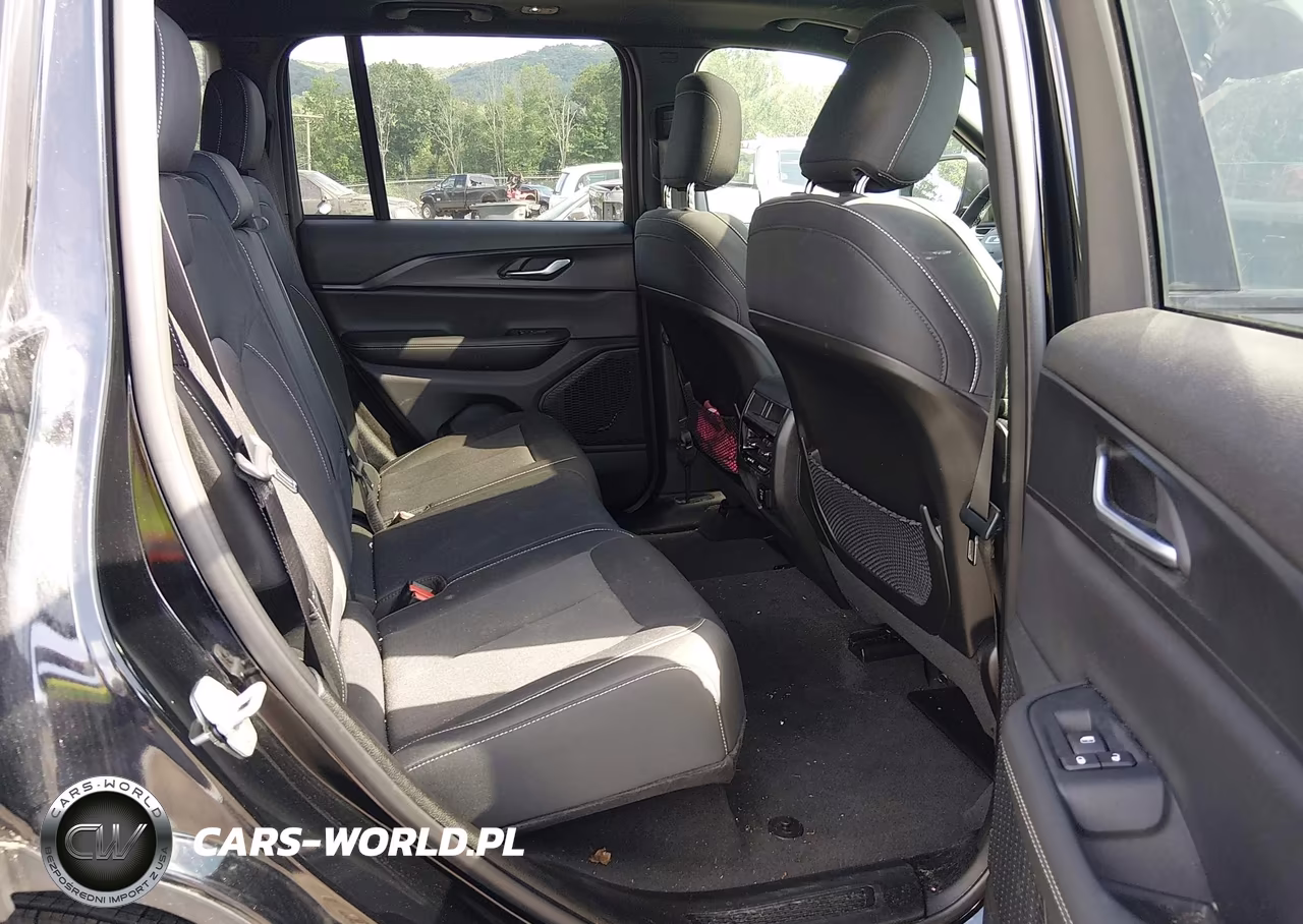 2024 Jeep Grand Cherokee Laredo X 4X4 VIN:1C4RJHAG2RC159029 - 8