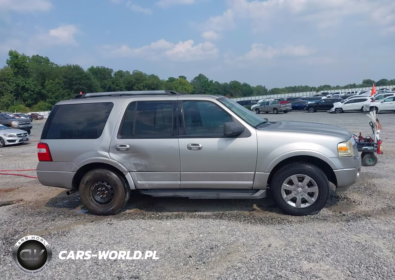 2009 Ford Expedition Xlt VIN:1FMFU15579LA09746 - 13