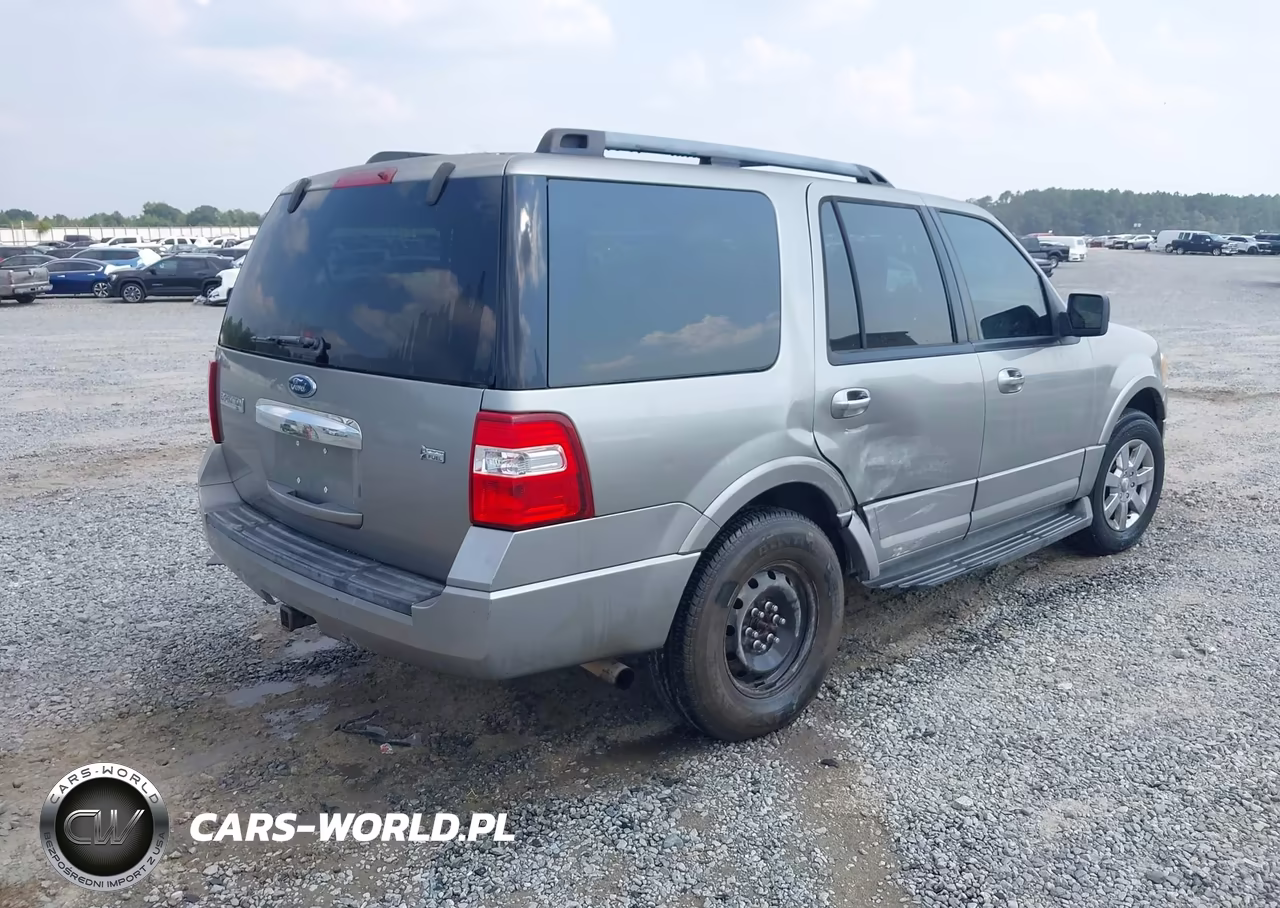 2009 Ford Expedition Xlt VIN:1FMFU15579LA09746 - 4