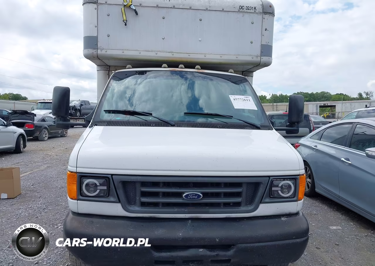 2007 Ford E-450 Cutaway VIN:1FDXE45S47DB22652 - 12