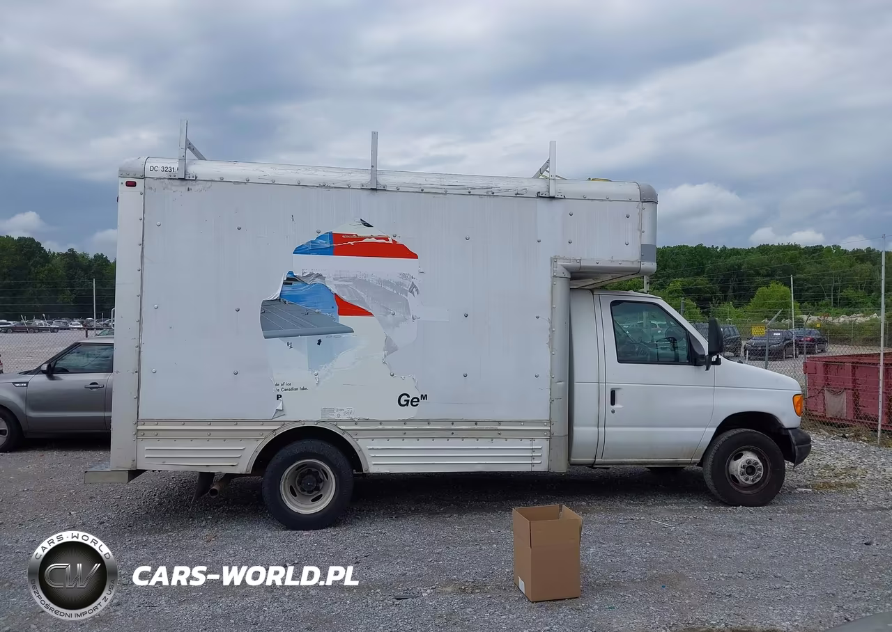 2007 Ford E-450 Cutaway VIN:1FDXE45S47DB22652 - 13