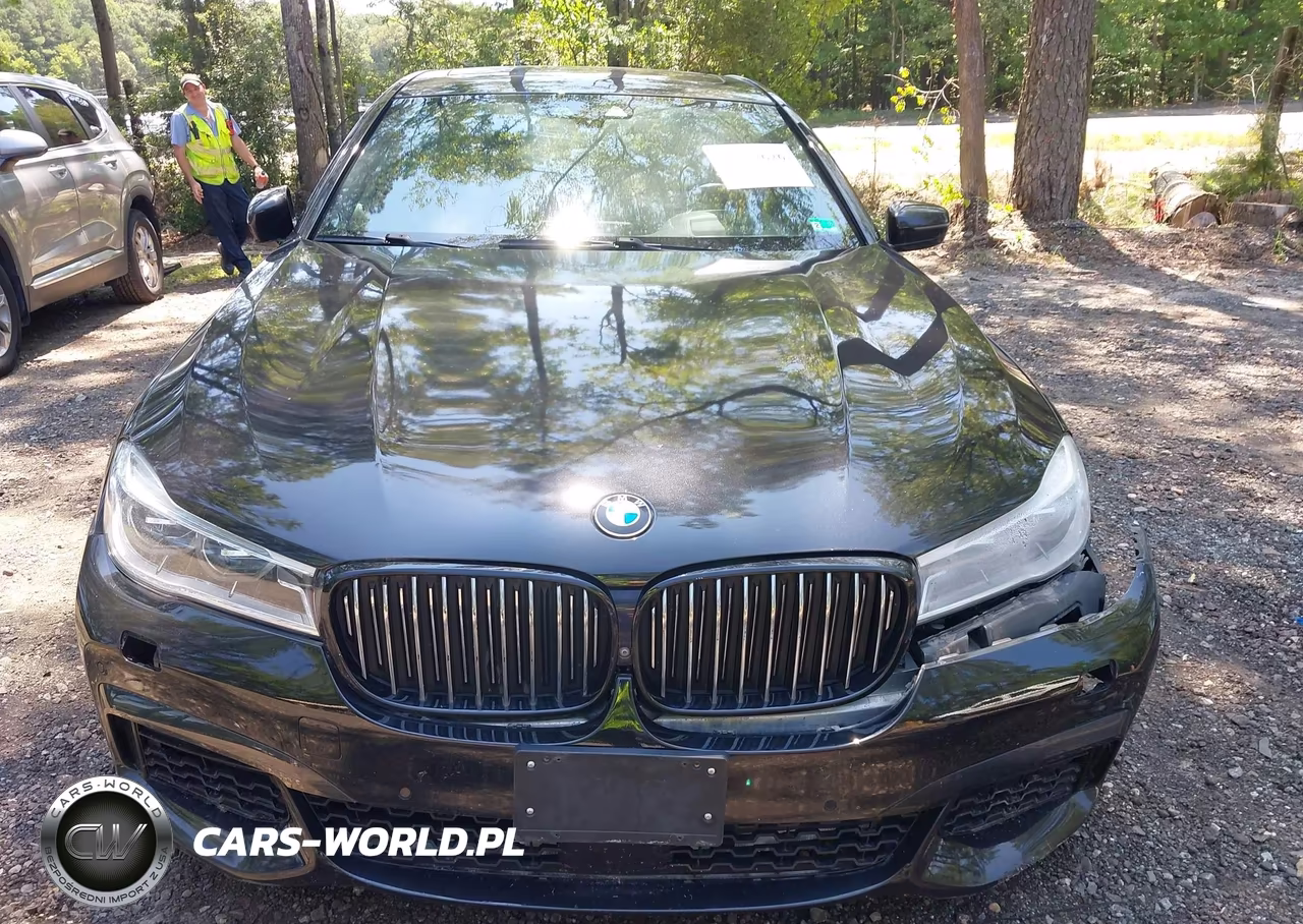 2018 BMW Alpina B7 xDrive VIN:WBA7F2C58JG423866 - 12