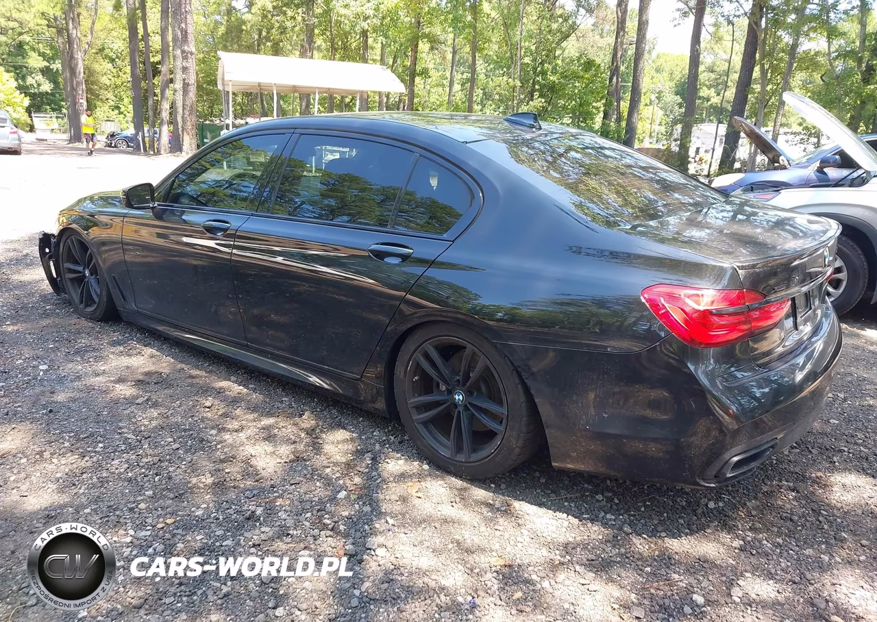 2018 BMW Alpina B7 xDrive VIN:WBA7F2C58JG423866 - 3