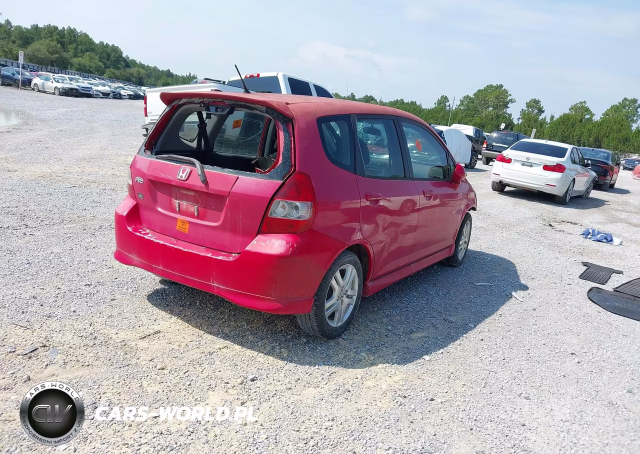 2007 Honda Fit Sport VIN:JHMGD38657S005382 - 4