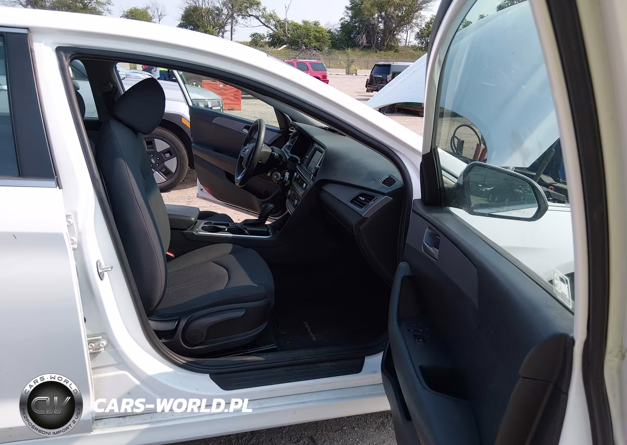 2019 Hyundai Sonata Se VIN:5NPE24AF7KH735428 - 5