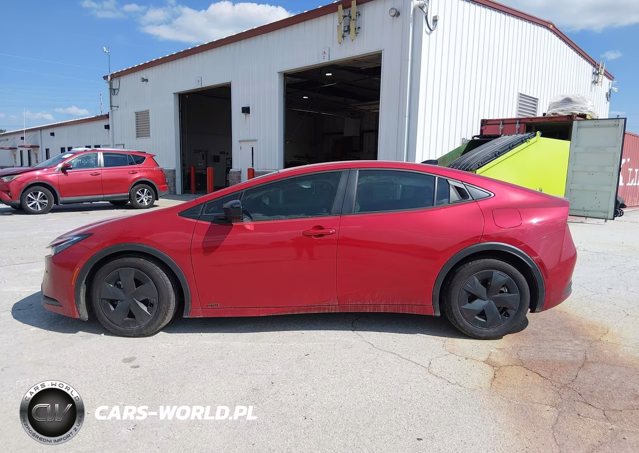 2026 Toyota Prius Le Awd-E VIN:JTDADABU1T3033669 - 14